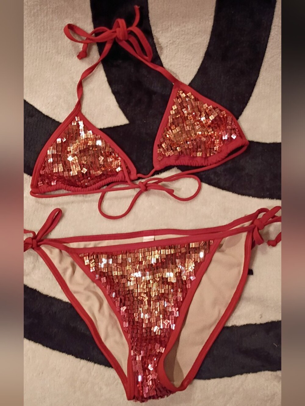 NWOT Victoria's Secret Bling Bikini👙 - Picture 2 of 11